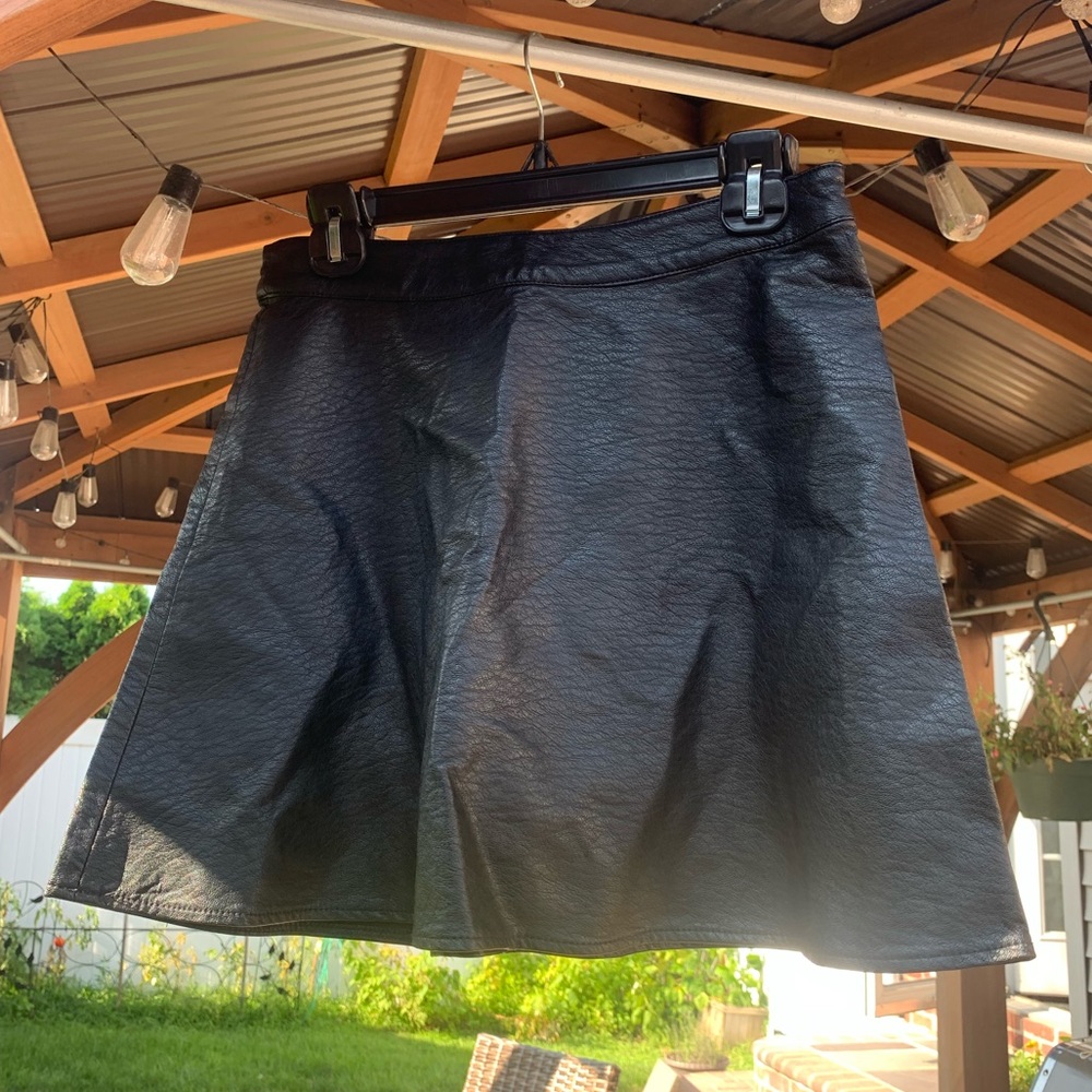 Unbranded black faux leather skater skirt